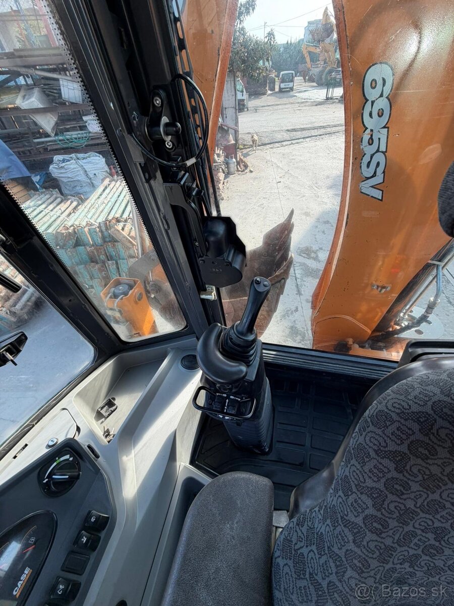 Case 695 / 2023 traktor bager - 4