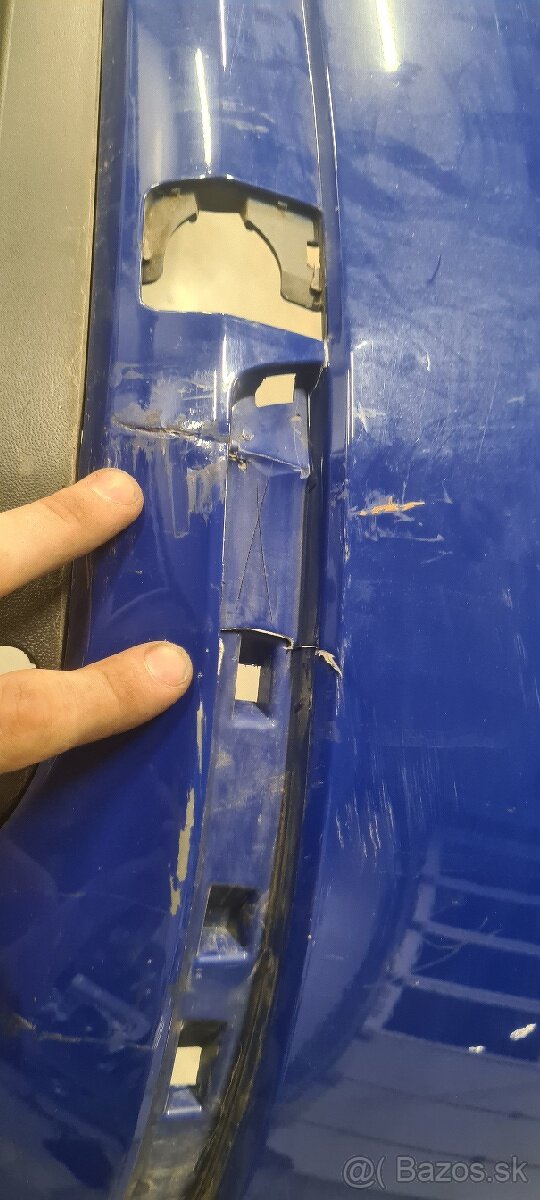 ŠKODA OCTAVIA III KOMBI LIFT 17- ZADNÝ NÁRAZNÍK
- 4