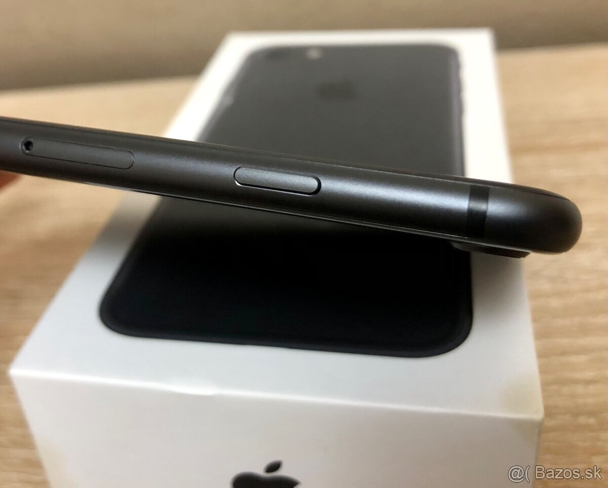 iPhone 8 64gb TOP STAV - 4