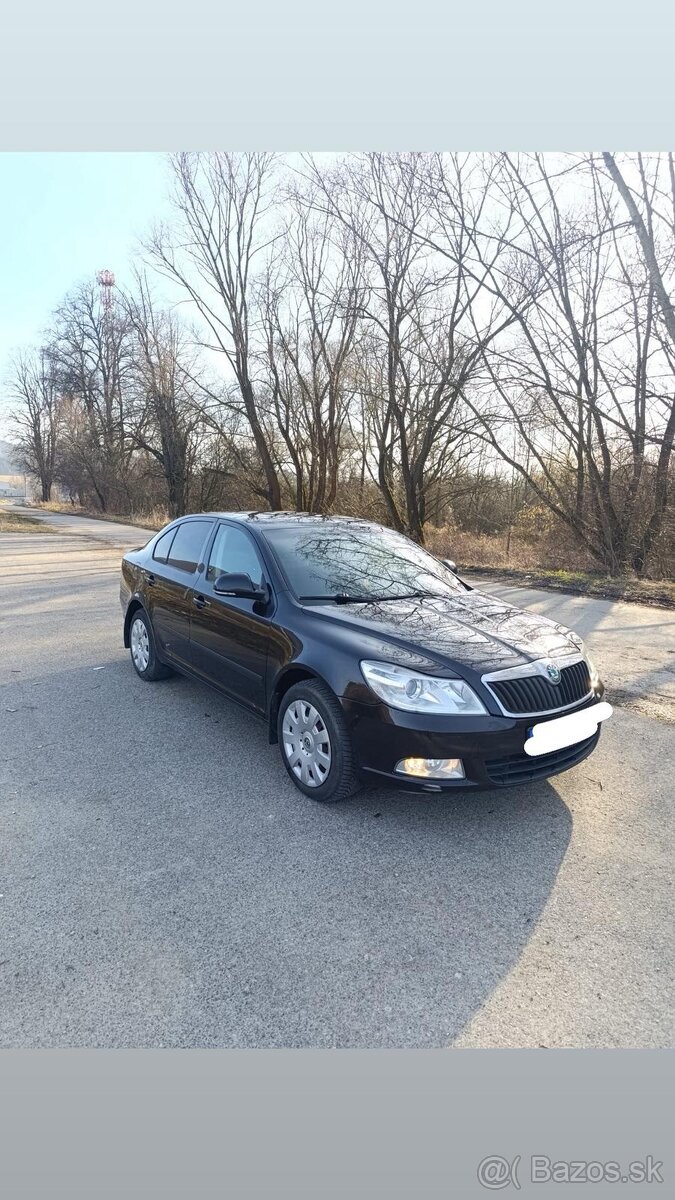 Predám škoda Octavia 2 facelift sedan - 4