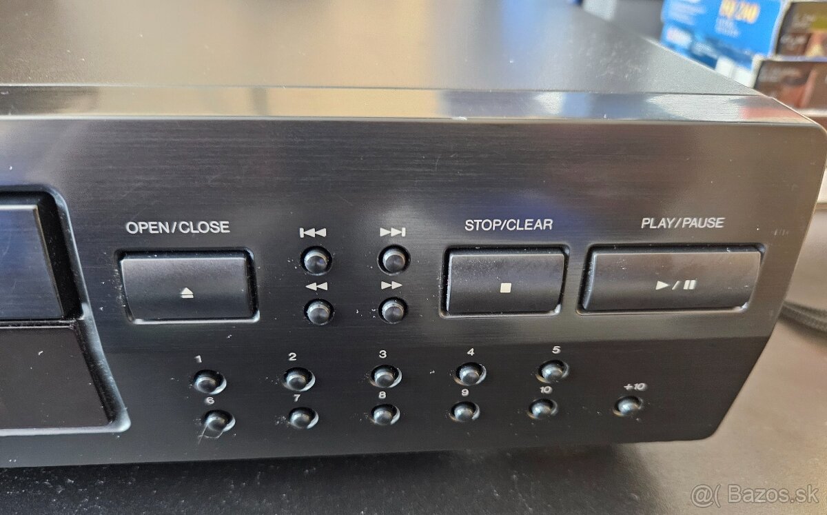 Predám CD prehrávač JVC - 4