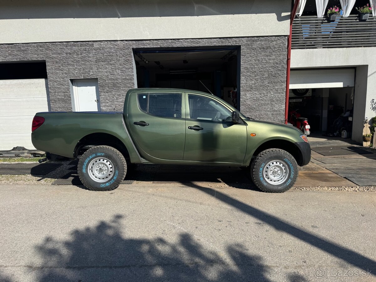 l 200 did kapota ,klapa ,blatniky - 4