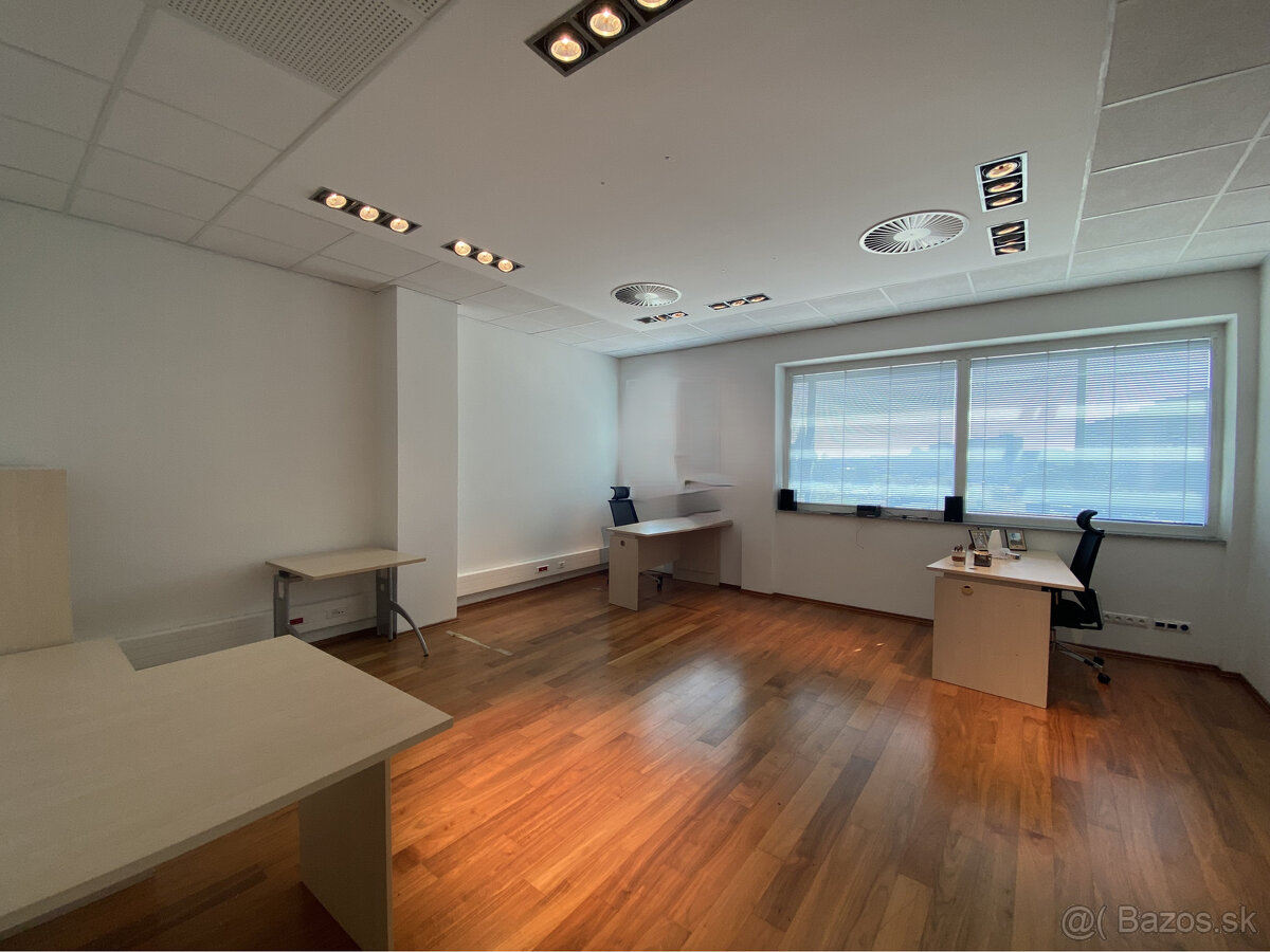 Atraktívne kancelárske priestory - 94 m² pri Auparku - Widok 4