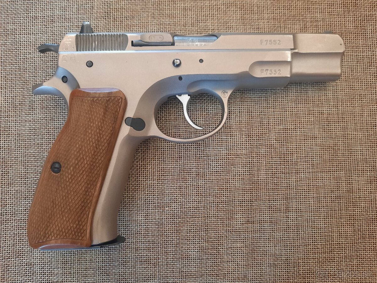 Pištoľ samonabíjacia ČZ 75 - 4