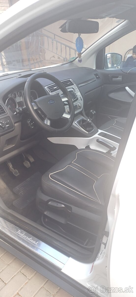 Predám Ford kuga 4x4 - 4