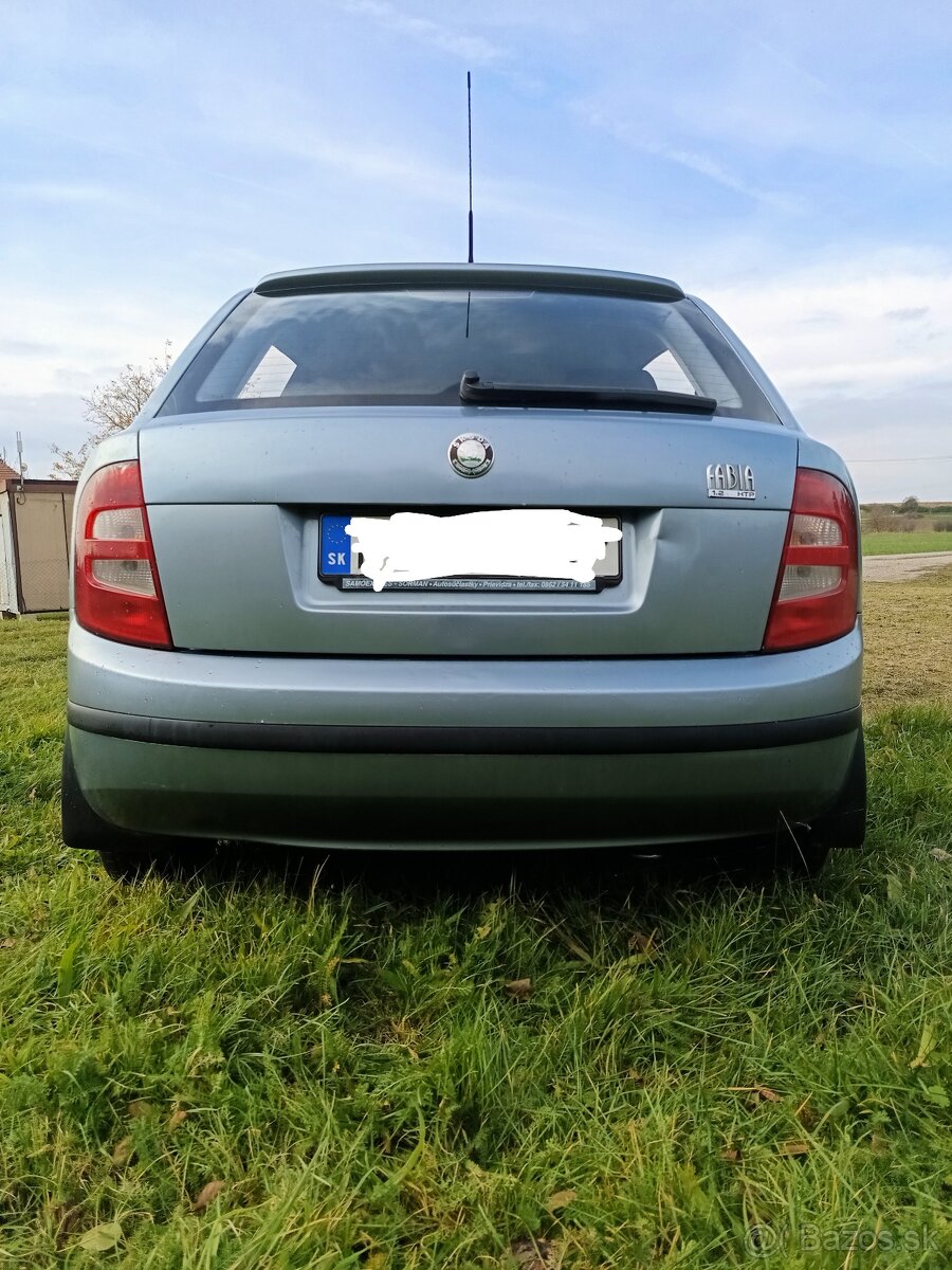 Škodu Fabia 1.2HTP benzín - 4