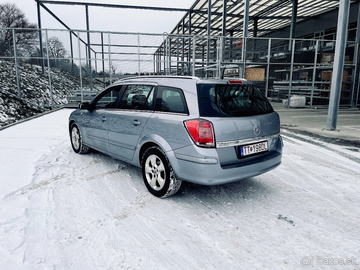 Opel Astra - 4