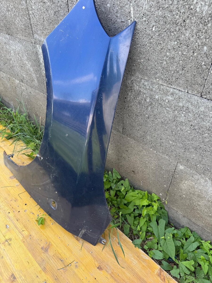 Predný ľavý blatník na Škoda Fabia II - 4