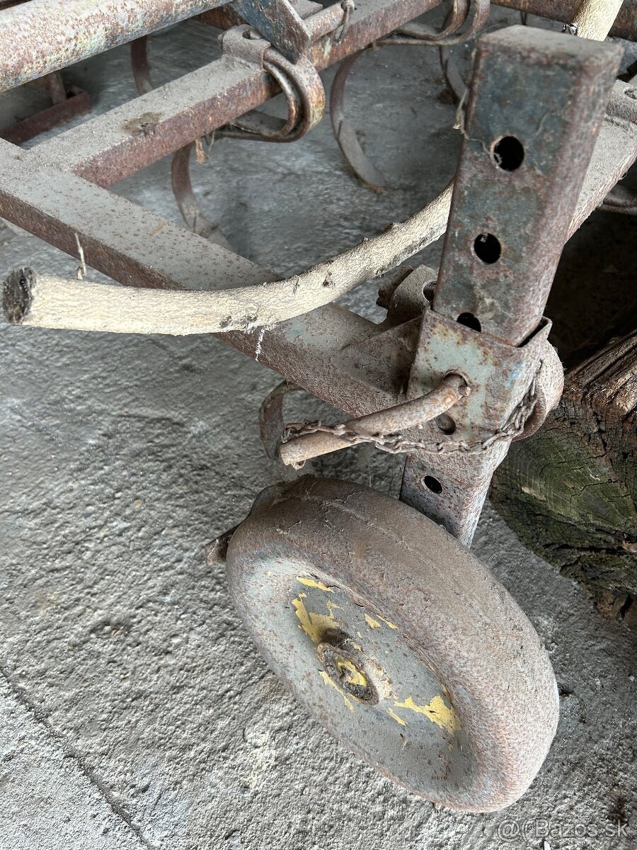 Kultivátor - 4