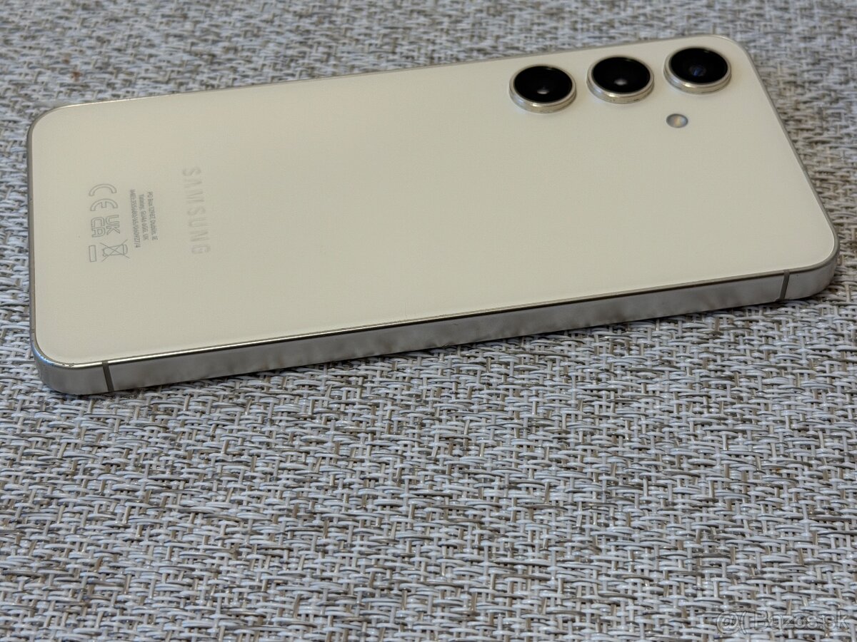 Samsung Galaxy S24 8/128Gb Yellow - 4