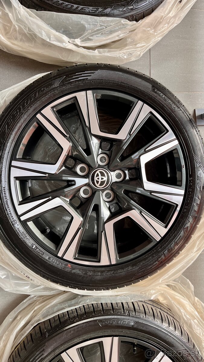 5x114,3 R18 Letna sada Original Toyota NOVA - 4