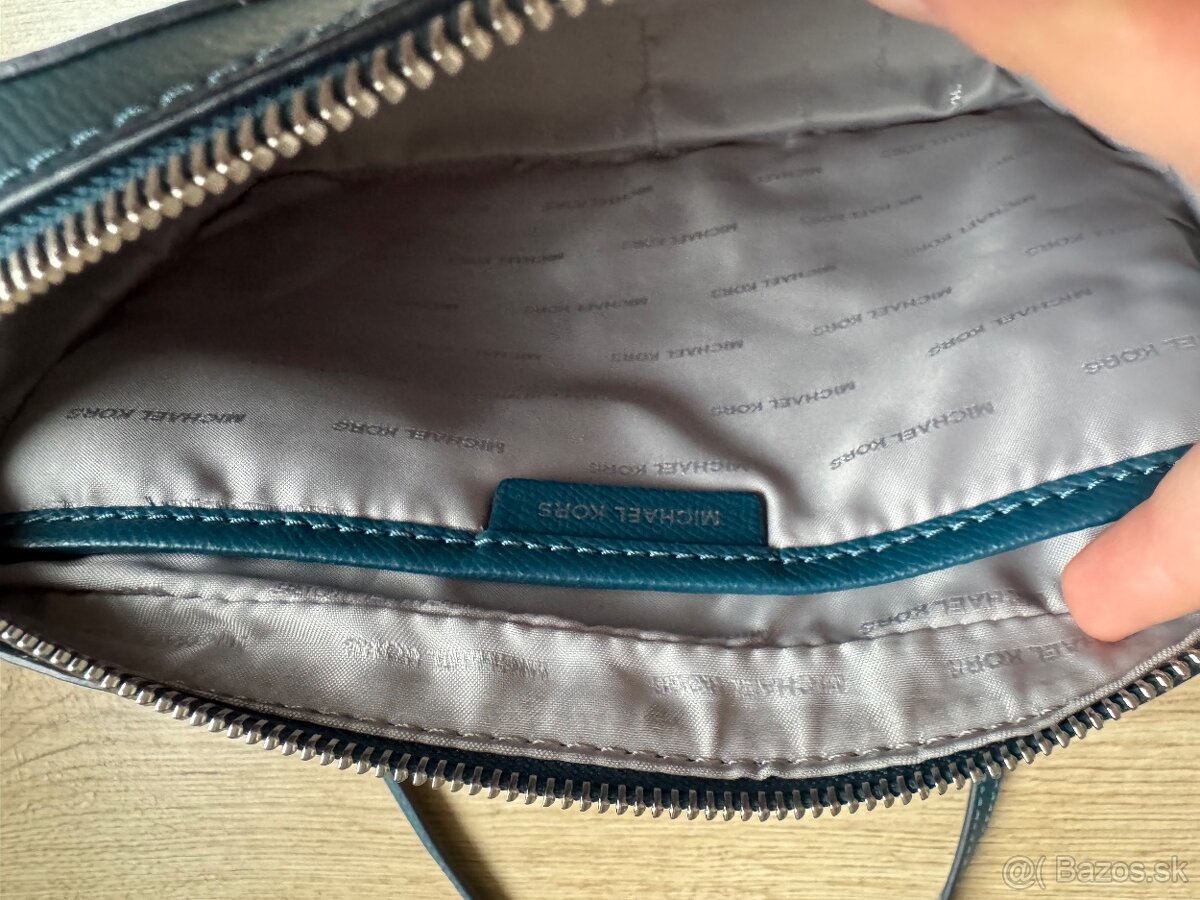 Michael Kors kozena crossbody kabelka - 4