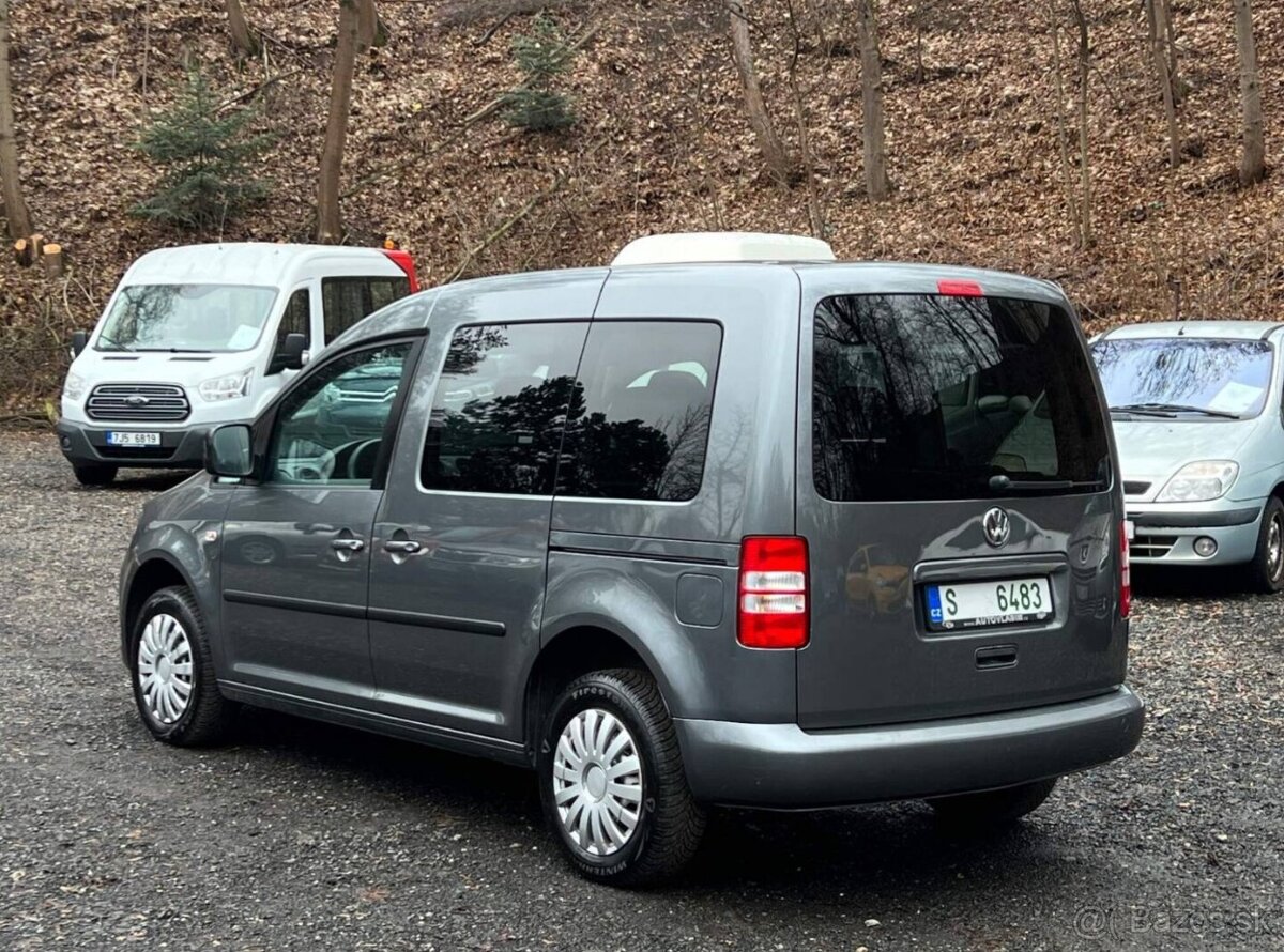 VW Caddy 1.2 TSI 77 kW 2x šoupačky 2011 klima serviska - 4