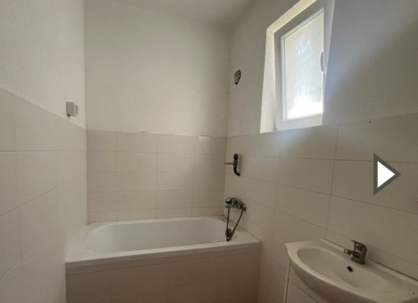 3izb. Rodinný dom - 4