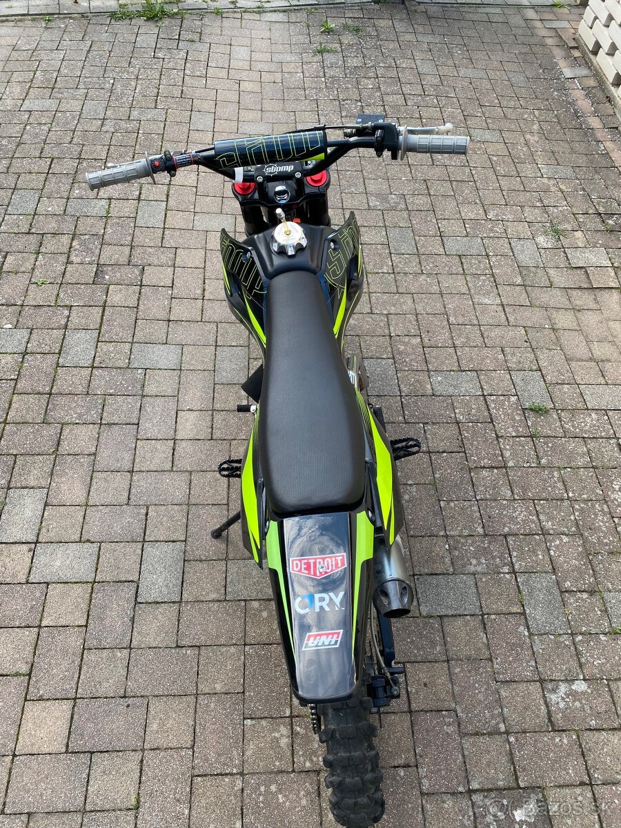 Pitbike Stomp Z3 160