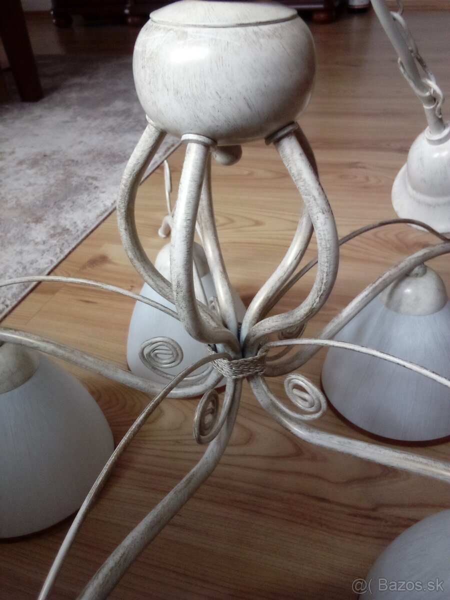 Zavesny luster a nocna lampa - 4