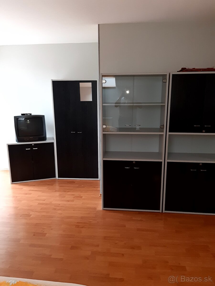 Dám do pronájmu RD v Štrbe - 4