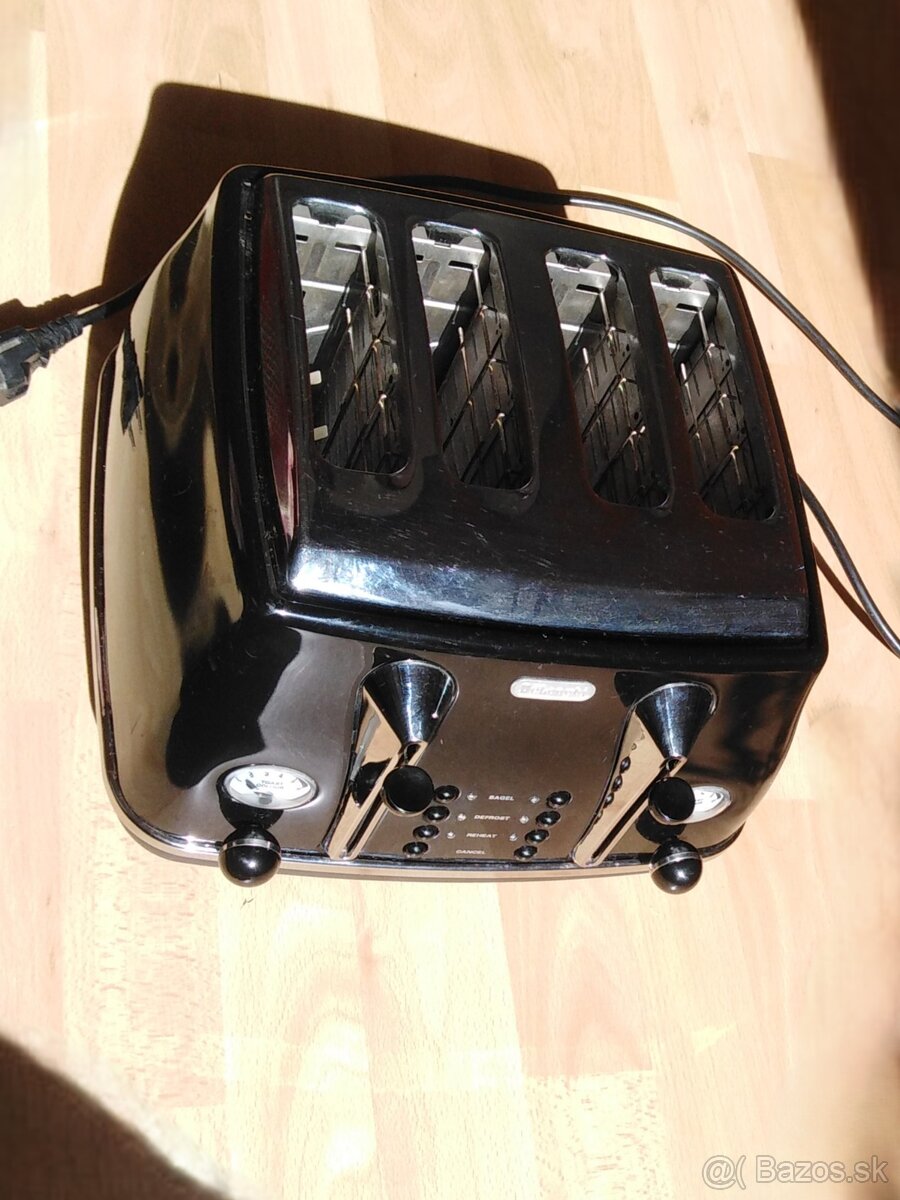 Hriankovač DeLonghi CTO4003.BK - 4