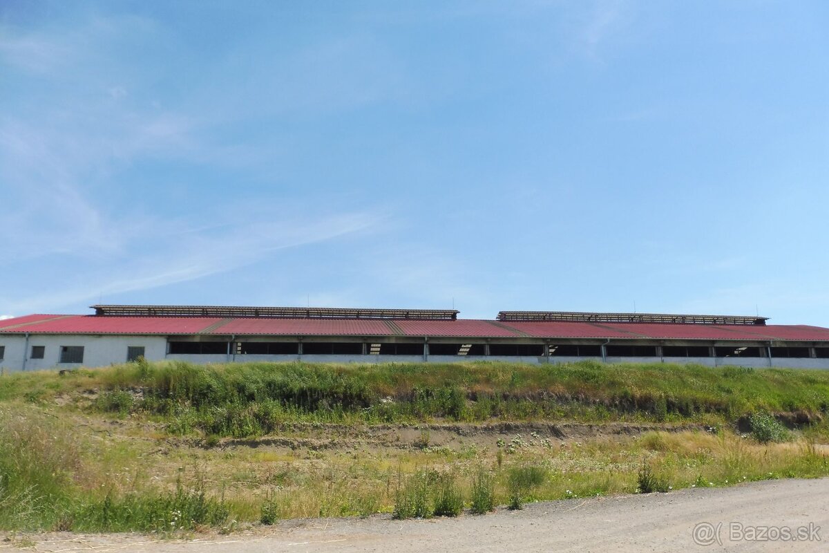 Na predaj poľnohospodársky objekt a pozemok 4.178 m2, Rozha - 4