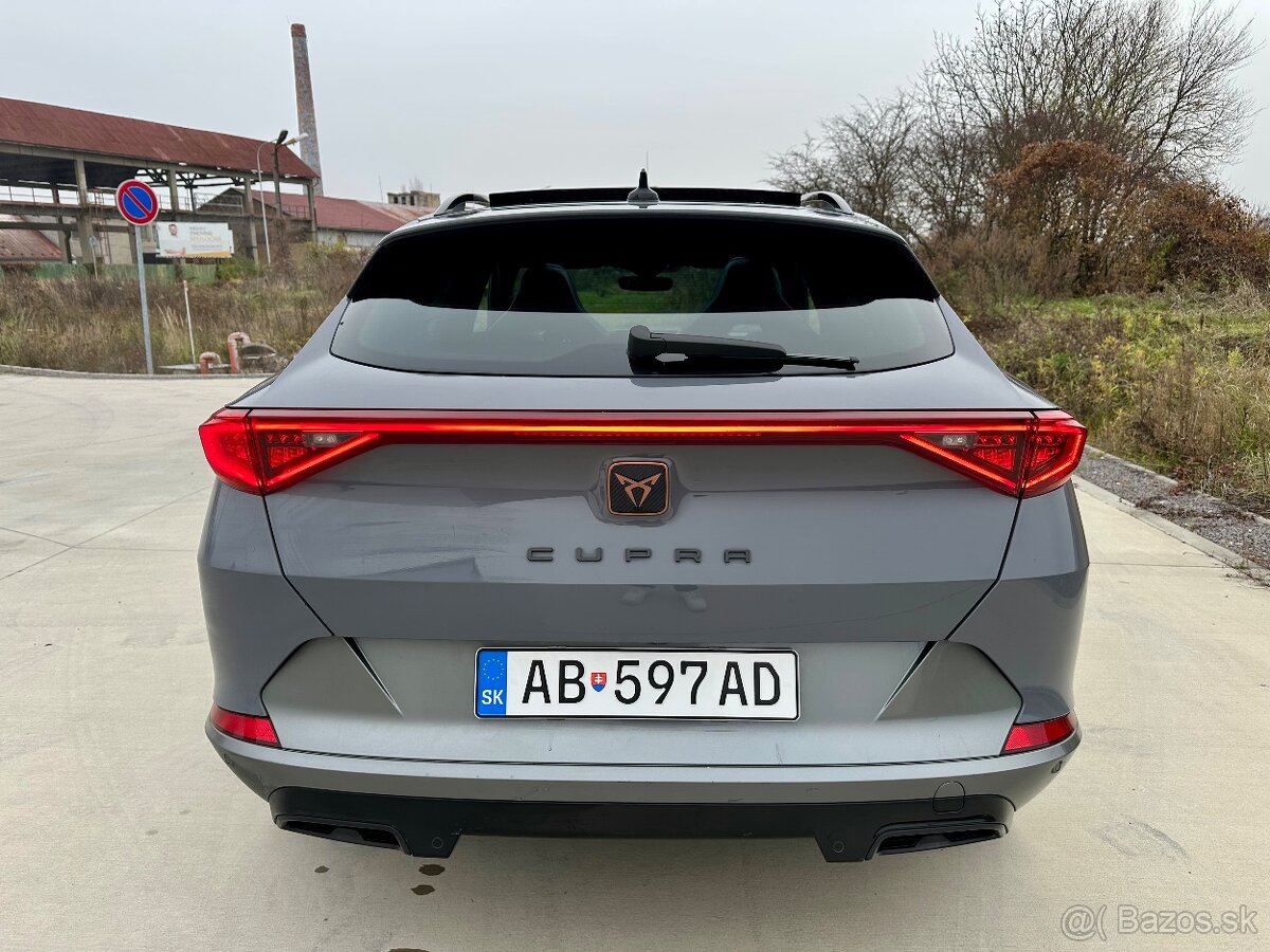 Cupra Formentor 1.4 TSI eHybrid 150kw Dsg Panoráma - 4