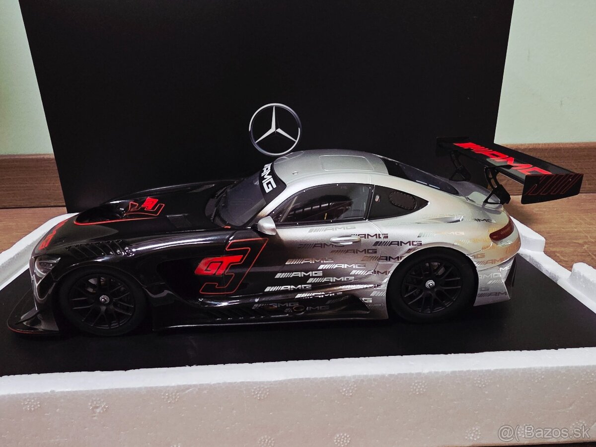 Mercedes Benz AMG GT3 model 1:18 limitka 500ks - 4