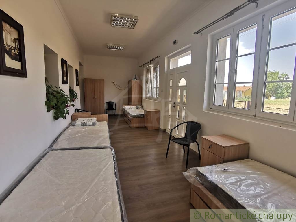 Rodinná vila vhodná aj na podnikanie v pohraničnej obci Sl - 4