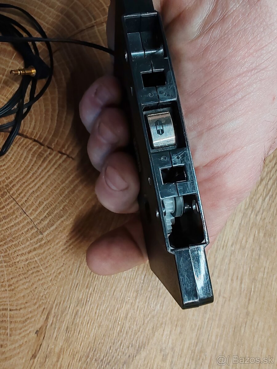 Kazetový adaptér aux. - 4