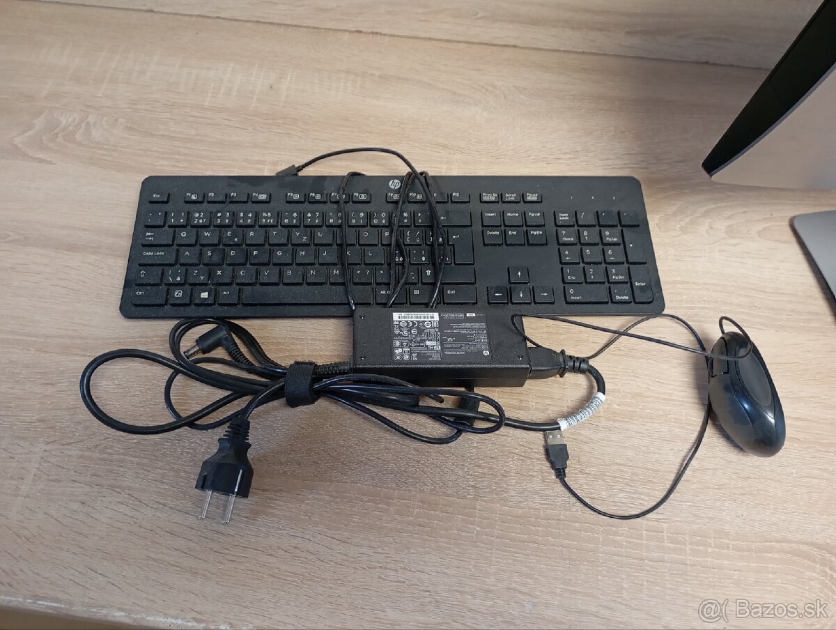 Stolný počítač HP ProOne 400 - 4