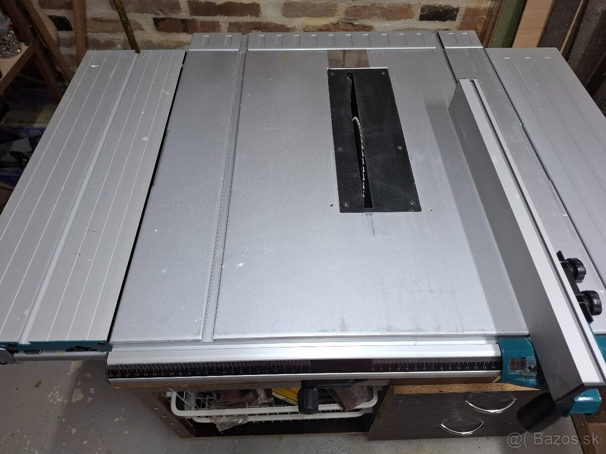 predám Makita MLT100N - 4