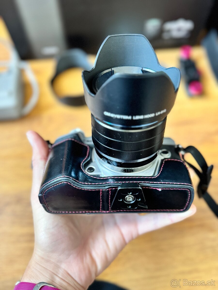 Olympus OM-D E-M5 Mark III + 2 objektívy a celá výbava - 4