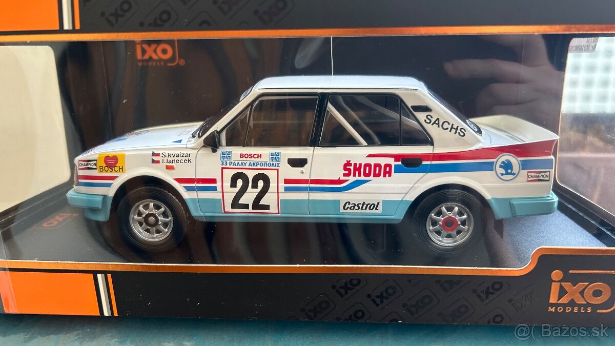 ŠKODA 130L/130LR 1:18 IXO - 4