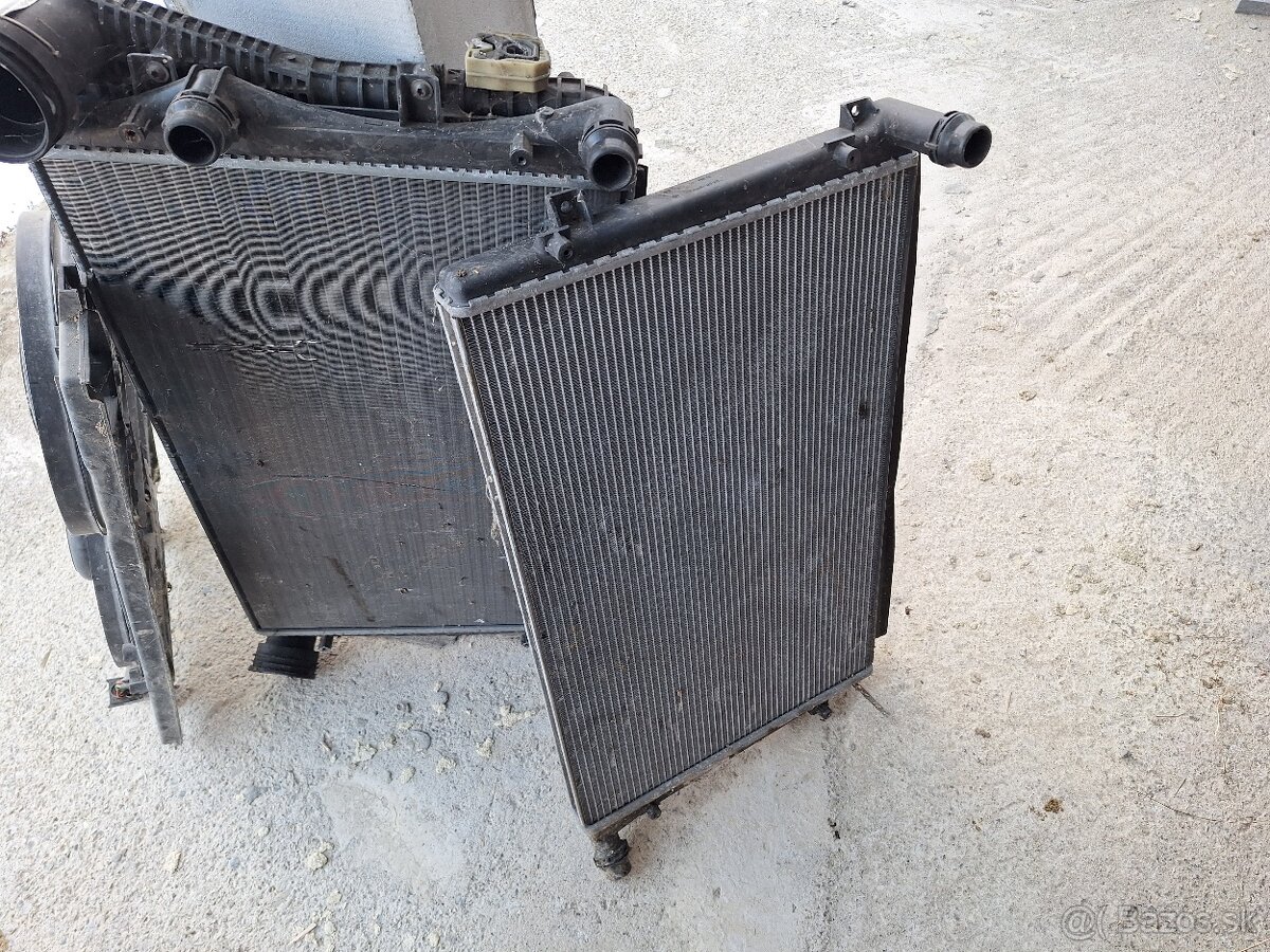 Predám na Vw Touran chladiče - 4