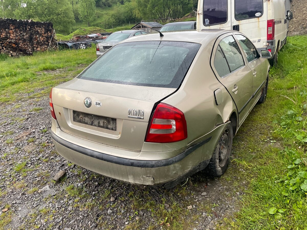 Rozpredam Škoda Octavia 2 - 4