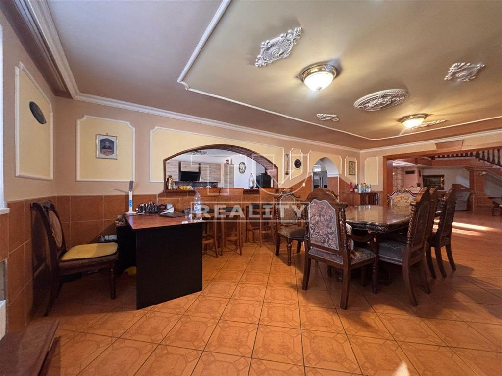 Vila v Nitre blízko centra - 4