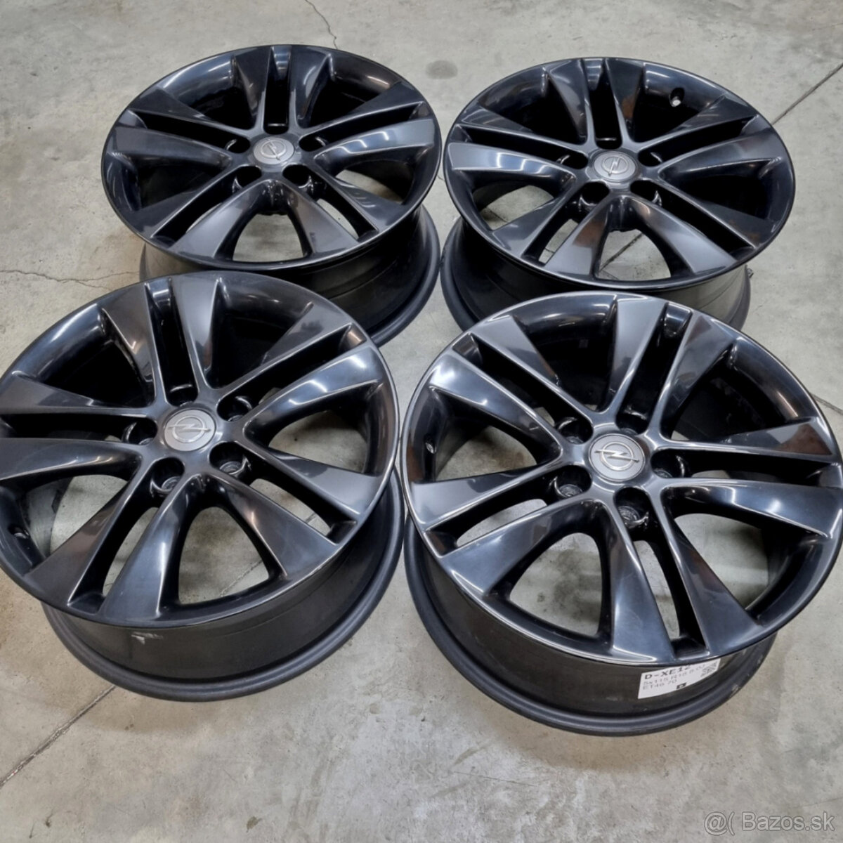 Hliníkové disky 5x115 R18 8J ET46 - 4