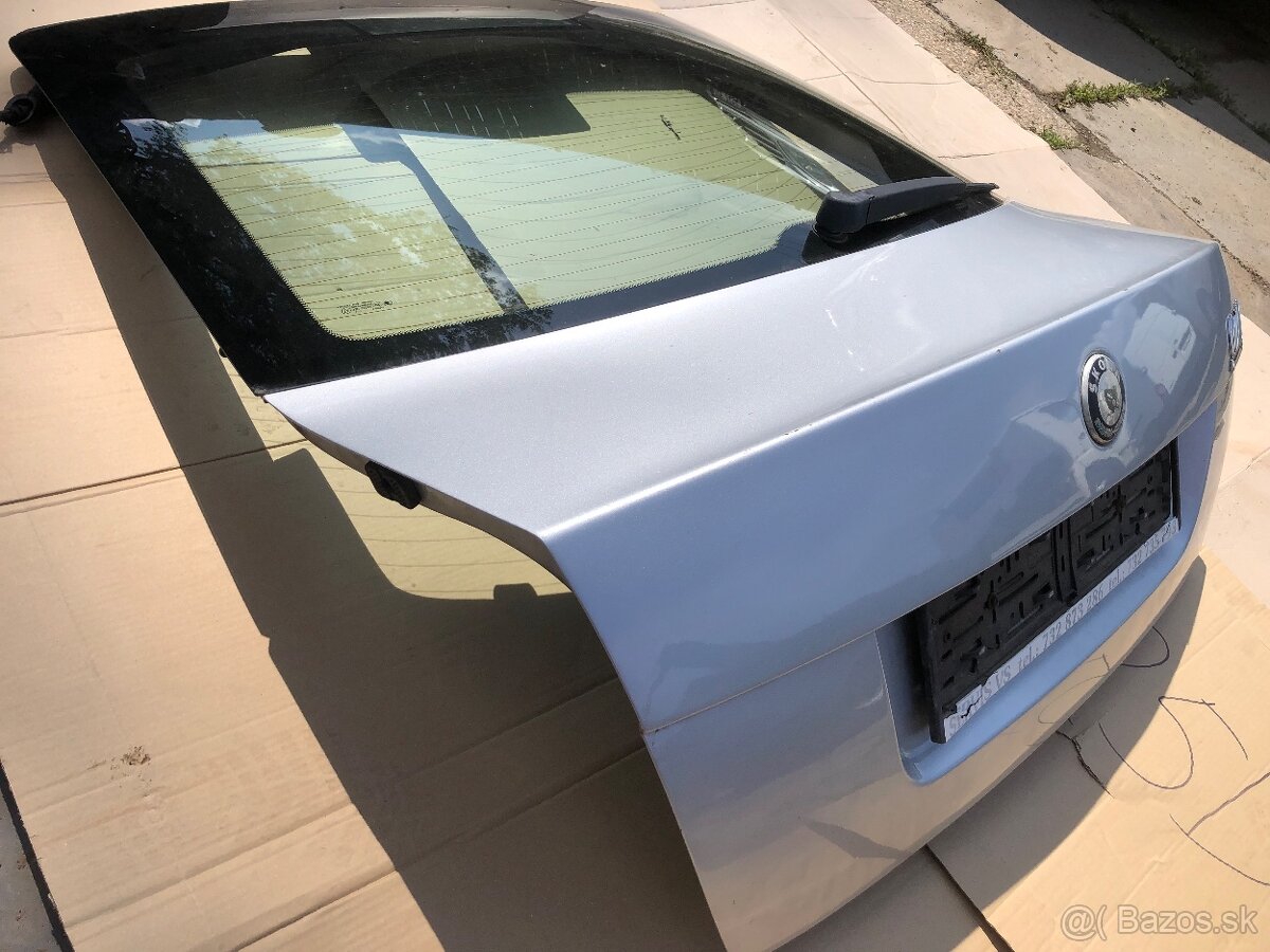 ŠKODA OCTAVIA 2 PÁTÉ DVEŘE ATD - 4