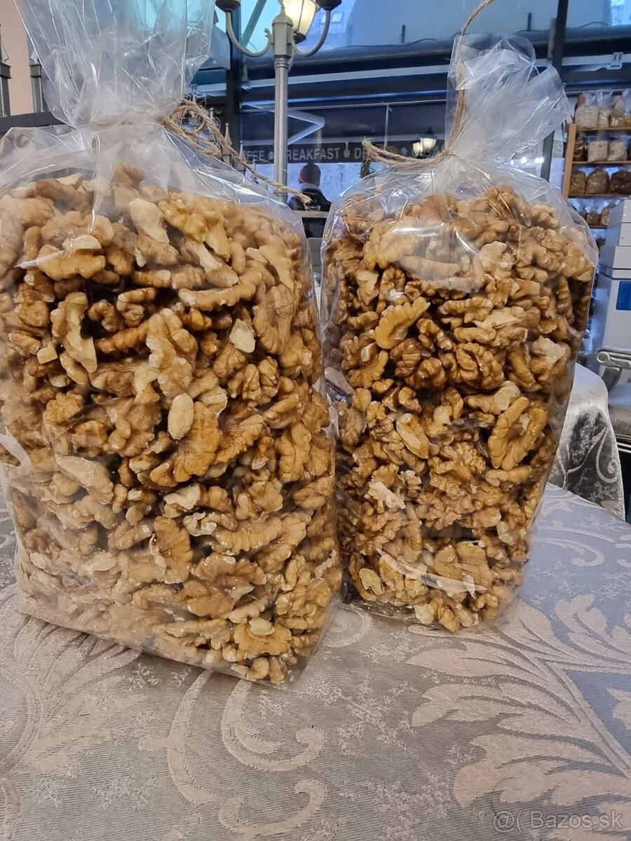 VLAŠSKÉ ORECHY LÚPANÉ TOHTOROČNÉ - 4