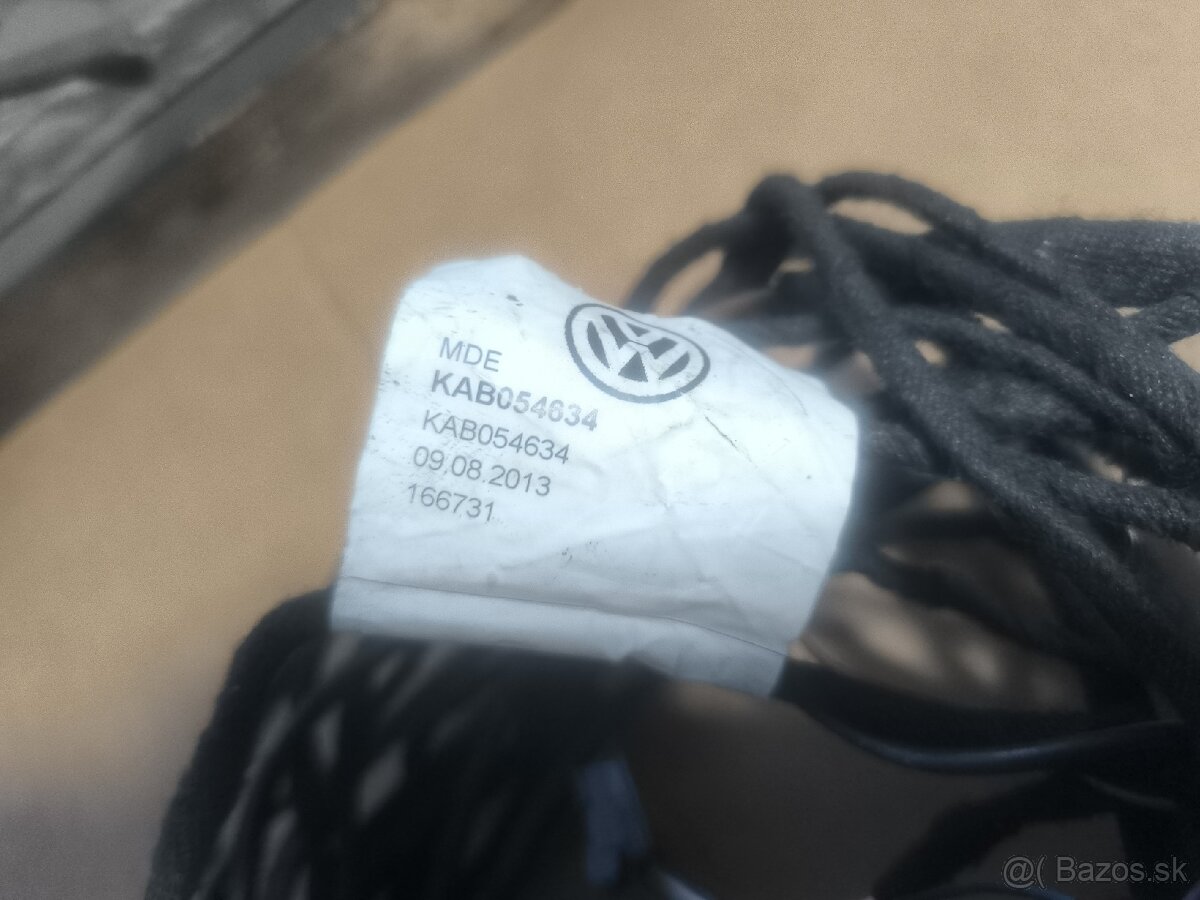 Cúvaciu kameru VW Golf 7 komplet s kabelážou . NOVÁ - 4