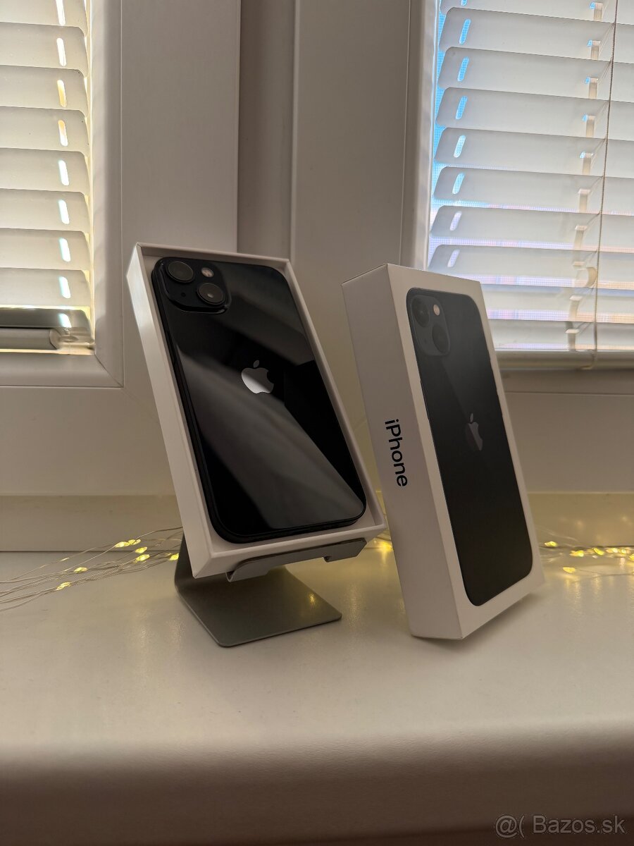 Apple iPhone 13 128GB - 4