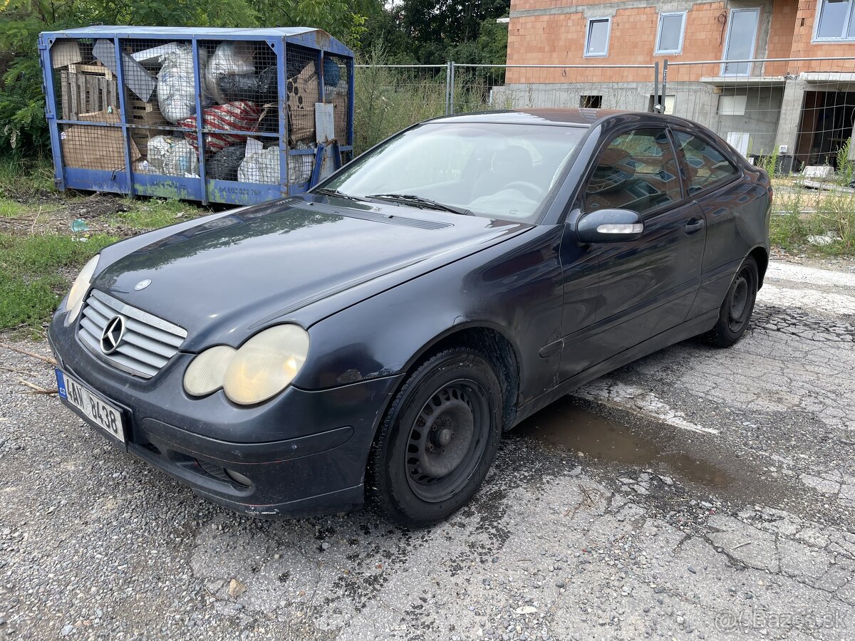 Mercedes C180 - 4