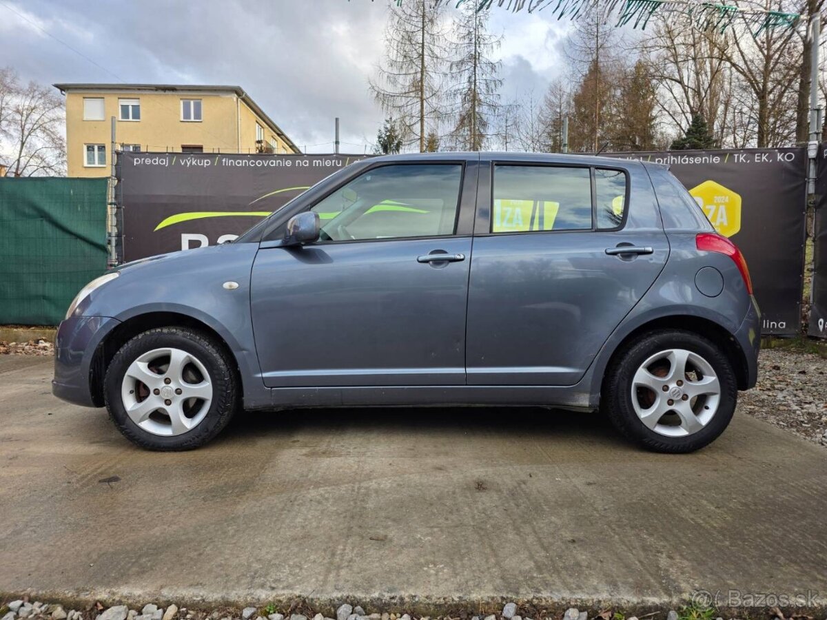 Suzuki Swift 1.3 GLX 4x4 ABS, A/C - 4