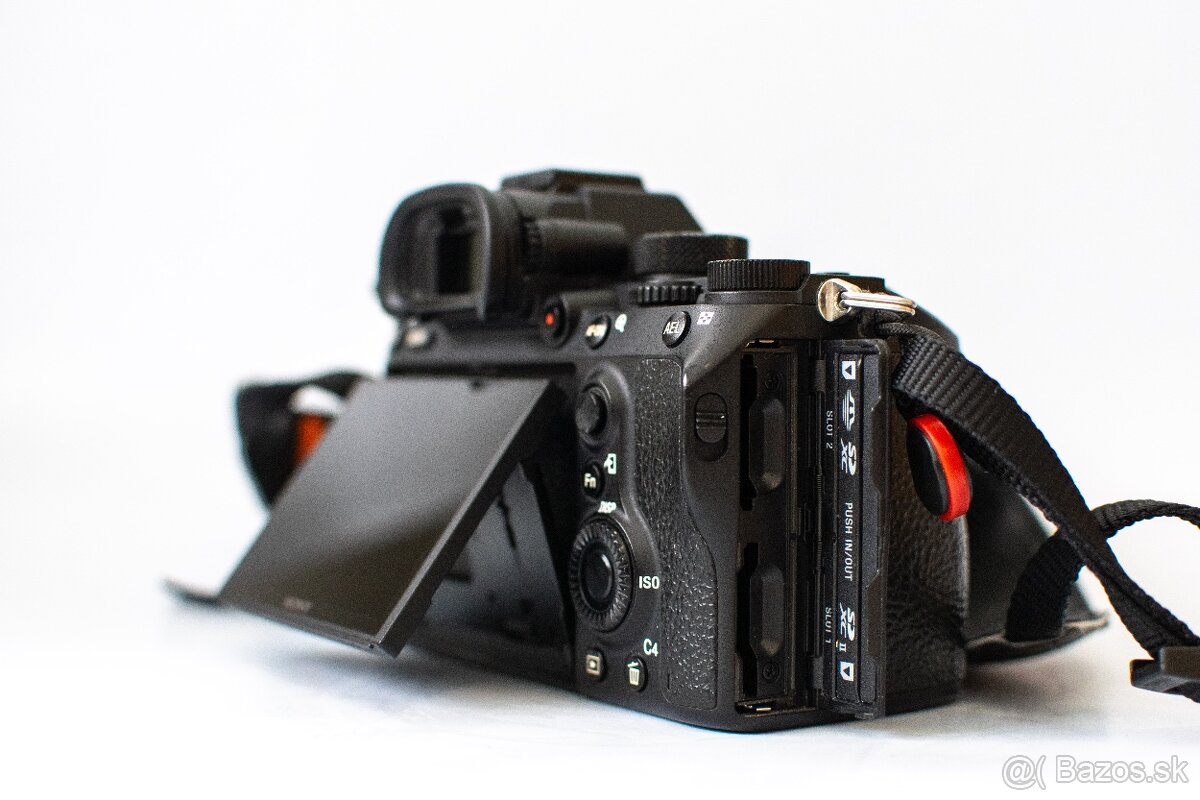 ✅Sony A7R III – málo používaný - 4