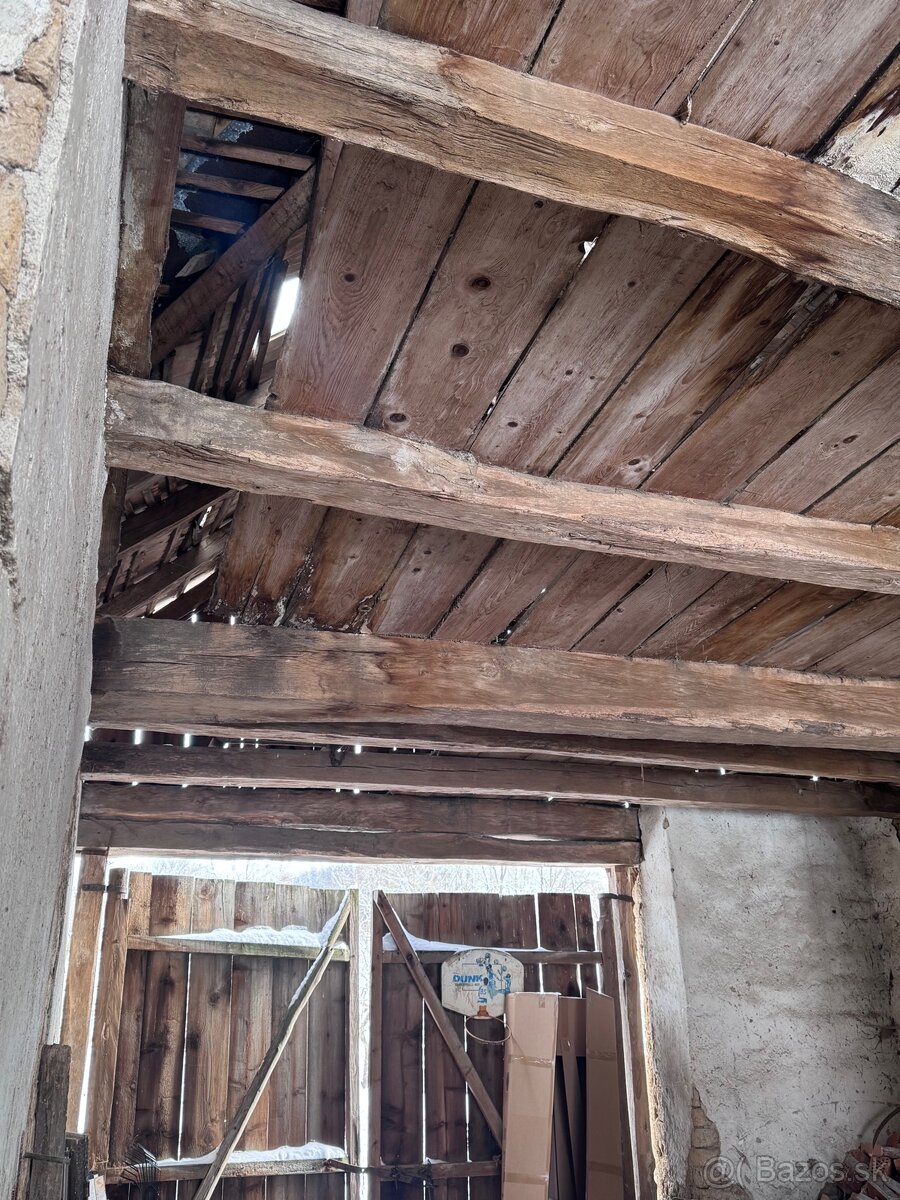 Darujem za rozobratie starej stodoly - 4