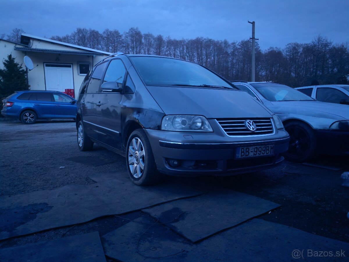 Volkswagen Sharan - 4