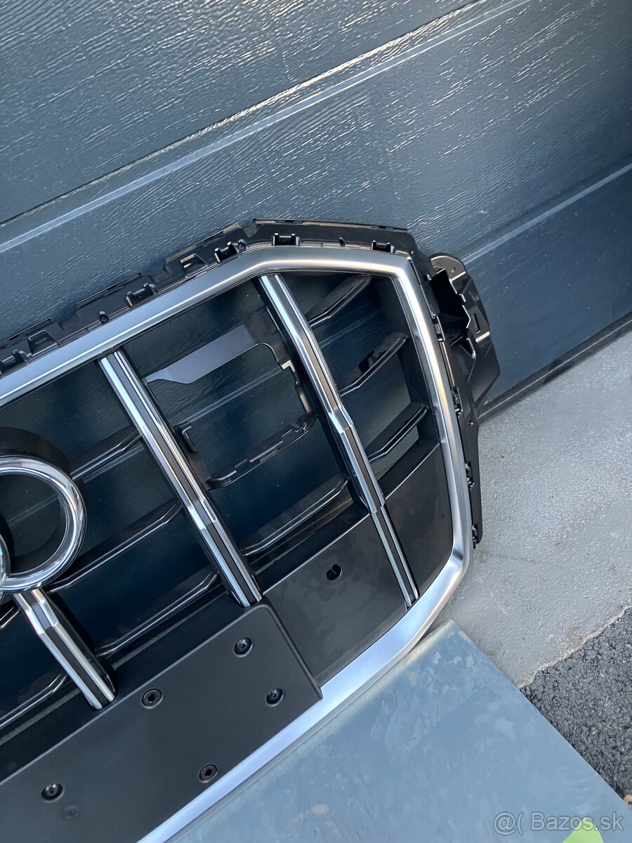 maska mrizka grill audi q7 19- chrom sq7 - 4