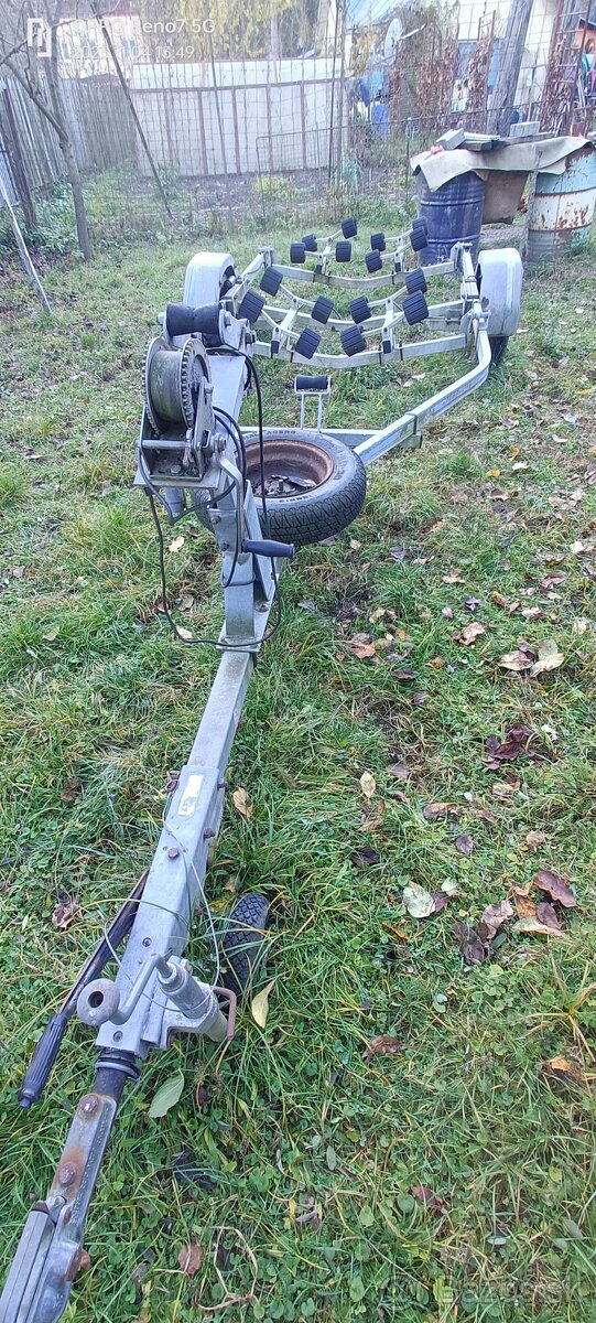 Prívesný vozík na loď - 4