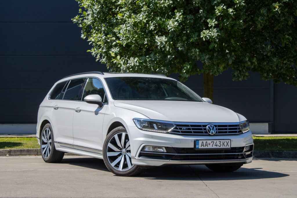 Volkswagen Passat 2.0 TDI R-line B8 - 4