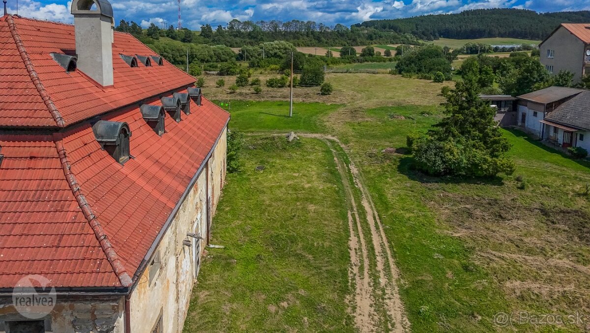 Kúpte pozemok a kaštieľ máte GRÁTIS - 4