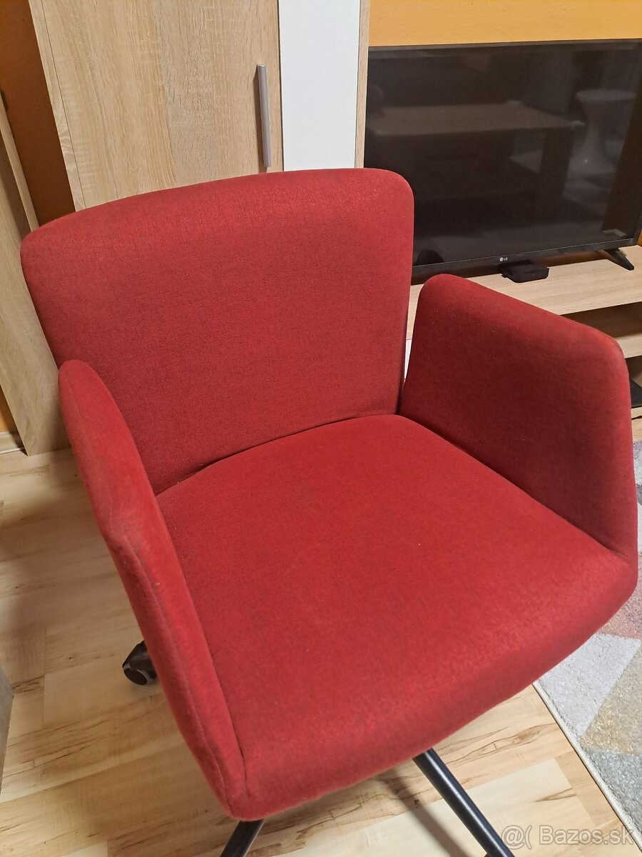 Otočné kreslo - 4