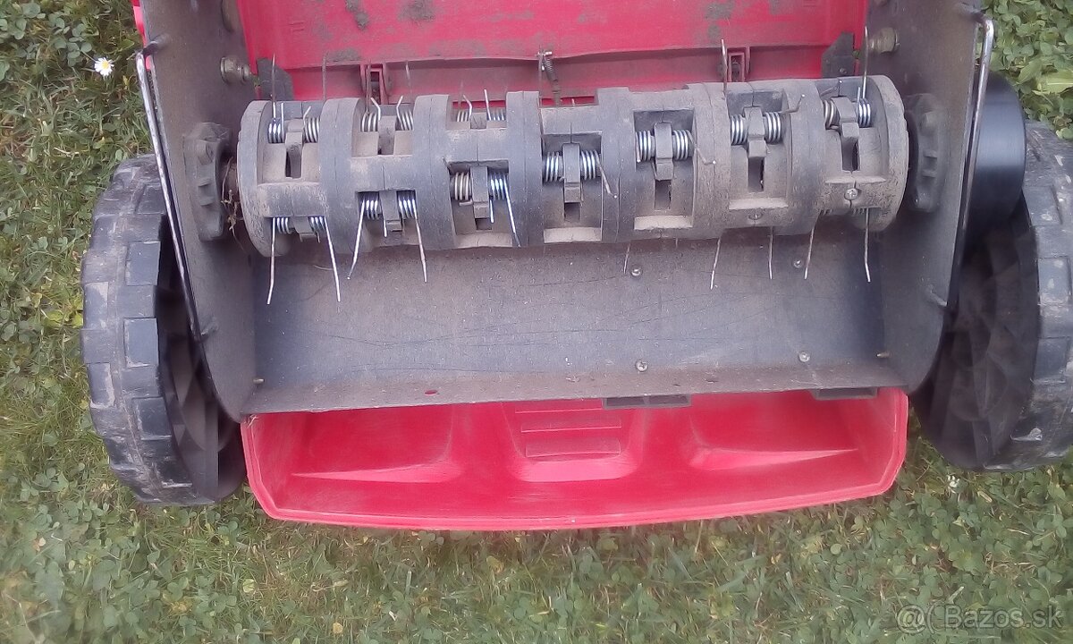 Vertikutátor HECHT ERL 506 FK - 4